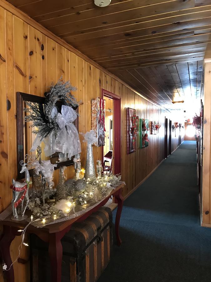 The Lodge At Ред Ривър Екстериор снимка
